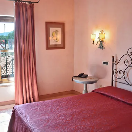 Boccaccio 4*